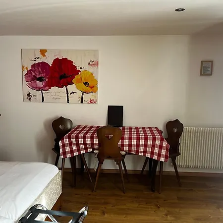 Les Du Marlenberg בית הארחה 3*