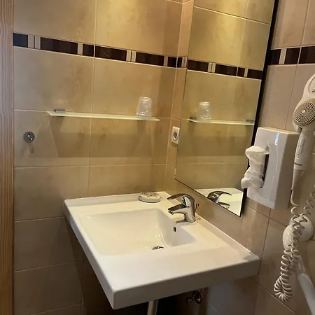 Les Du Marlenberg 3* מרלנהיים